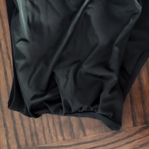 Bathing suit - Picture 4 of 6